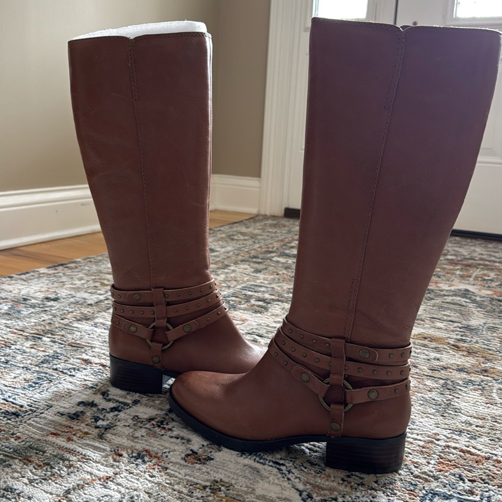 New never worn Nine West brown calf high boots